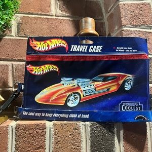 Hot Wheels Travel Case by Axius (Vintage 2000)